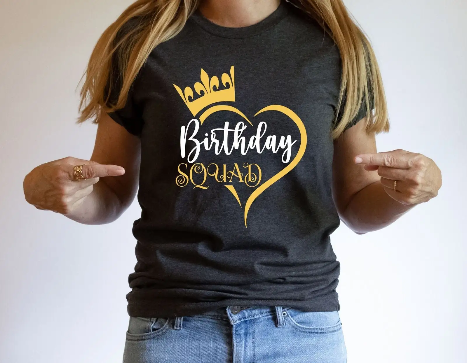 تي شيرت فرقة عيد الميلاد طاقم المرأة الملكة انها كوينز أوف هارت