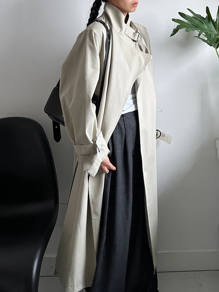 [EAM] Women Apricot Big Size Long Elegant Trench New Stand Collar Long Sleeve Windbreaker Fashion Spring Autumn 2025 1DH8165