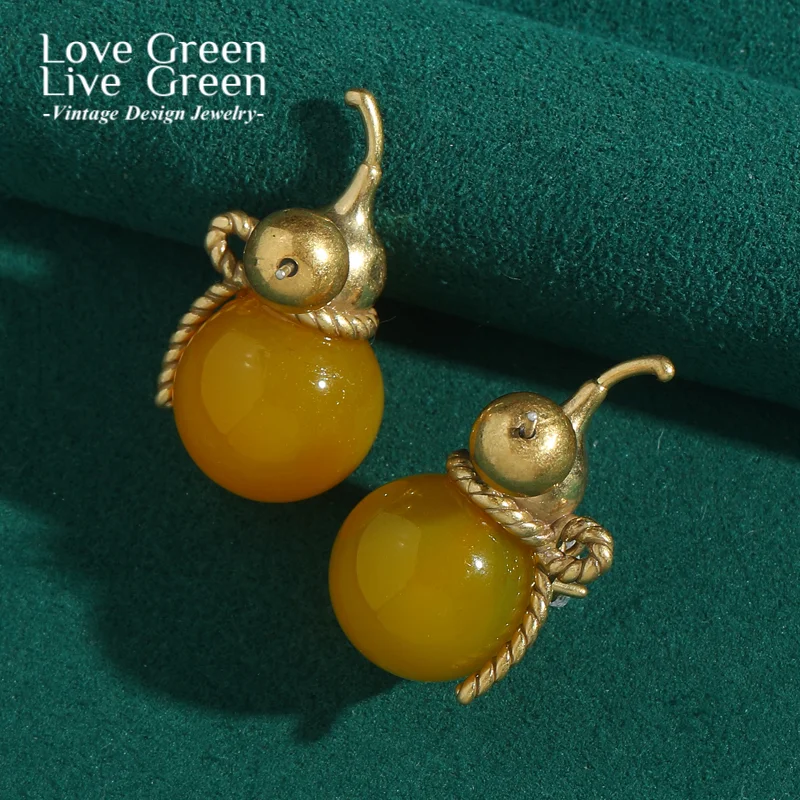 

Vintage Yellow Beeswax Gourd Earrings Woman Gold Color Elegant Luxury Quality Jewelry Natural Stone Designer Chinese Style 2025