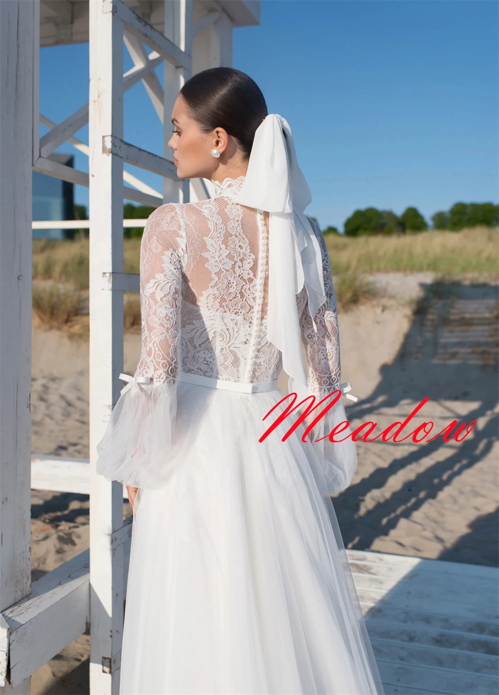 Robe de mariée personnalisée en dentelle Organza blanche exquise, avec nœud, de haute qualité, décolleté haut, manches longues, traîne chapelle