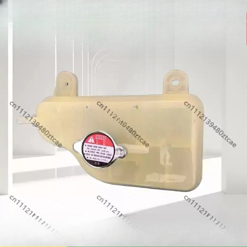 Radiator Coolant Expansion Overflow Reservoir Replacement Kettle For 1.5 Liter Family Compact MPV Cooling Maintenance
