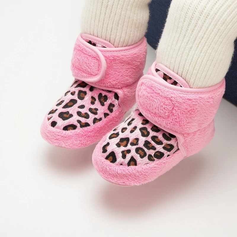 

2025 Infant Toddler Baby First Walkers Winter Thick Warm Newborn Shoes For Girls Soft Fashion Bear Baby Kids Girl Shoes