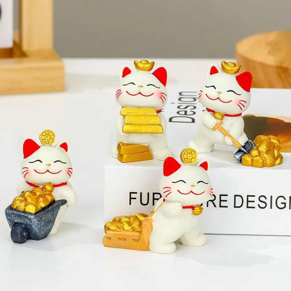 4Pcs/set Kawaii Cartoon Wealth Waving Cat Model Mini Cartoon Resin Lucky Cat Ornament Creative Exquisite Animal Figurine Car