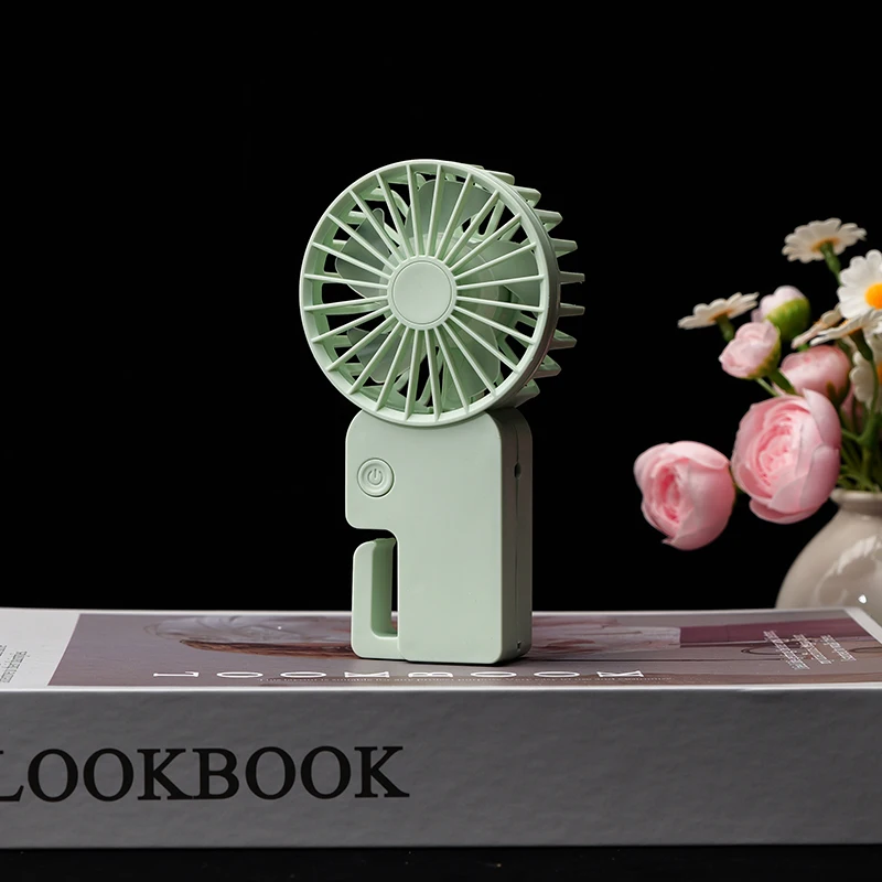 Kipas Kecil Genggam Lipat Minimalis Segar: USB - Pengisian Daya, Berukuran Mini dan Portabel, Elemen Kartun yang Menanggupi, Cocok untuk Stu