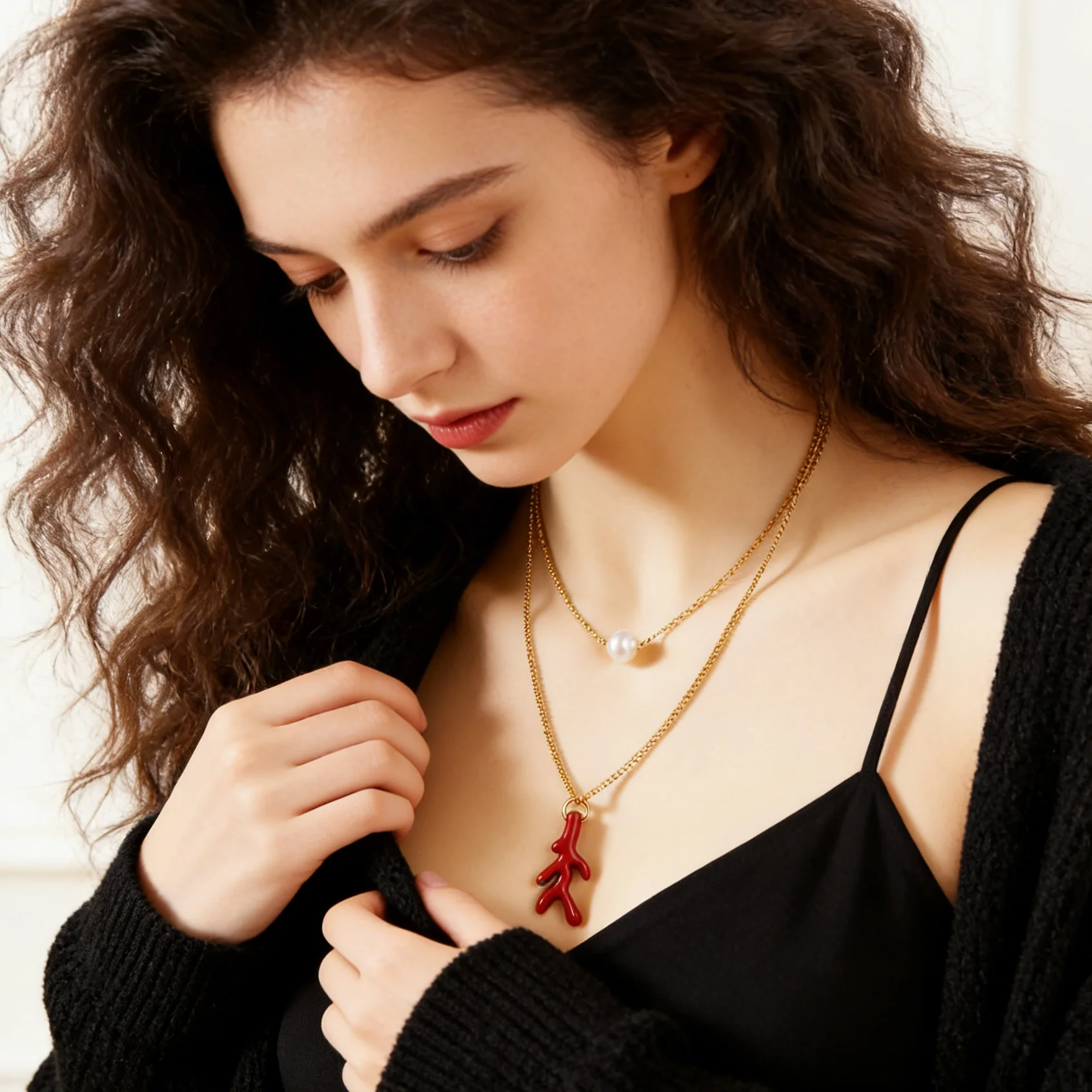 

Natural Coral Stones Red Beads Red Chain Gold Plated Brass Chain Necklace For Women Girls Gift Free Shipping