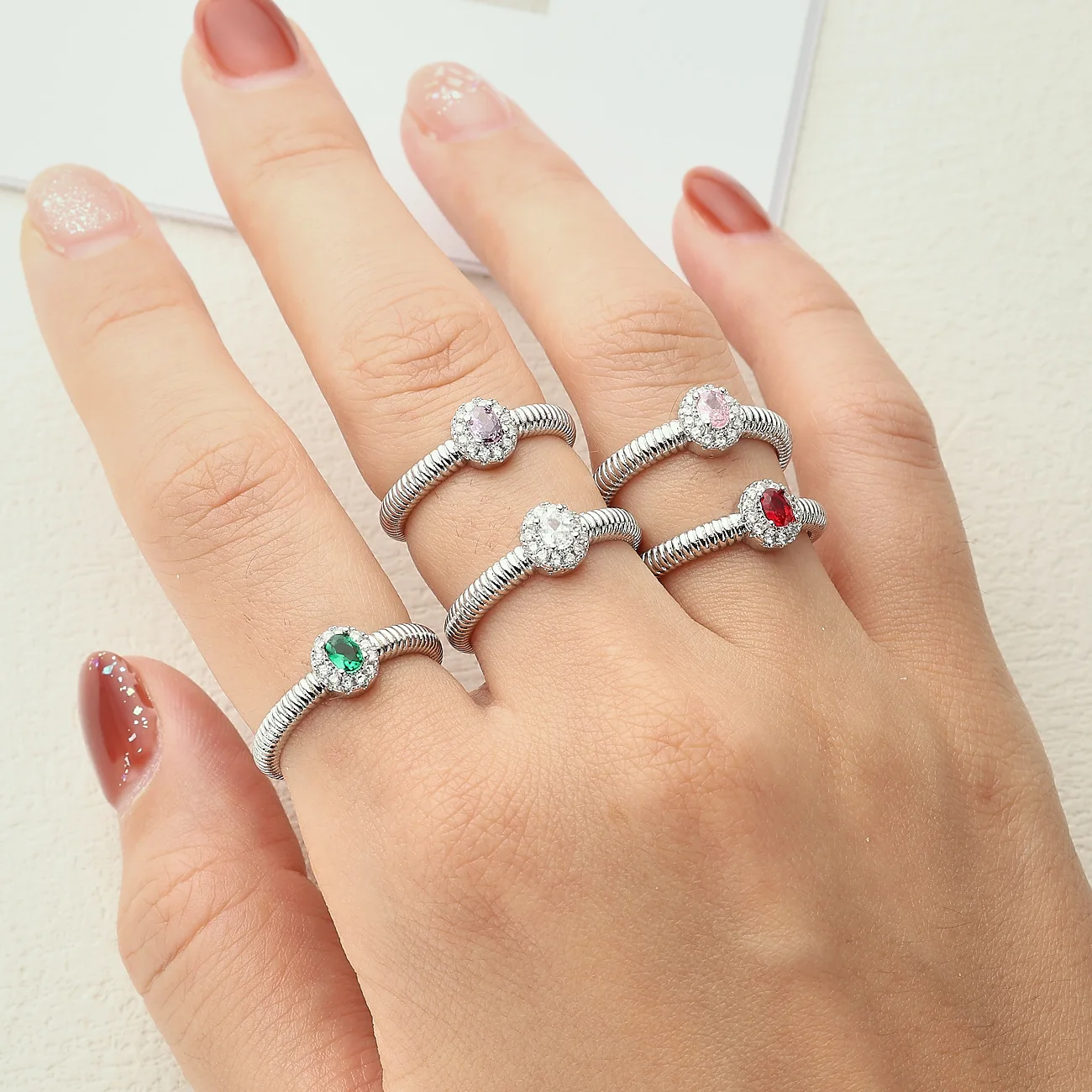 

5pcs/set Simple Style Oval Zircon Adjustable Open Ring for Woman Couple Party Gift Ins Niche Design Premium Jewelry Wholesale