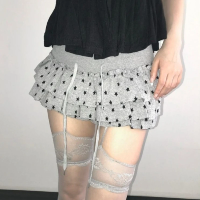 

Американская ретро-юбка-шорты Y2K для женщин, повседневная, с принтом звезд, с рюшами, на шнурке на талии, многослойная, мини-юбка с рюшами, летние шорты, уличная одежда