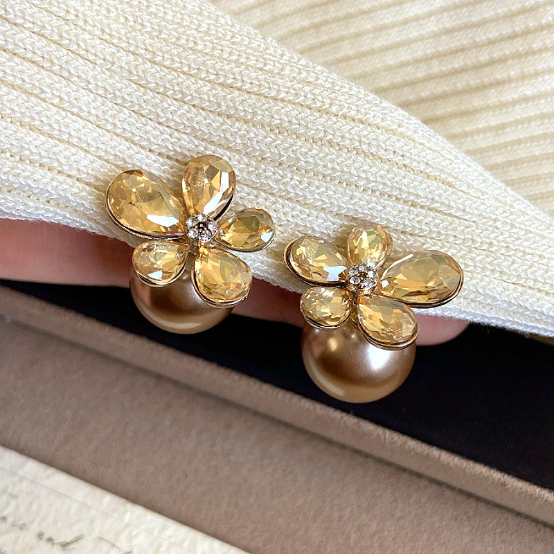 Coreano novo design moda jóias champanhe cristal flor pérola brincos elegantes feminino acessórios de trabalho diário