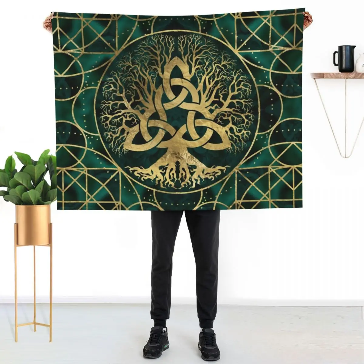 

Tree of life with Triquetra Malachite and Gold Throw Blanket No Pilling Soft Warm Blanket for Bed