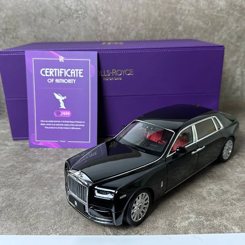 1:18 for Phantom 8 Alloy Full  car model Give friends holiday gifts Limited edition with collectible card