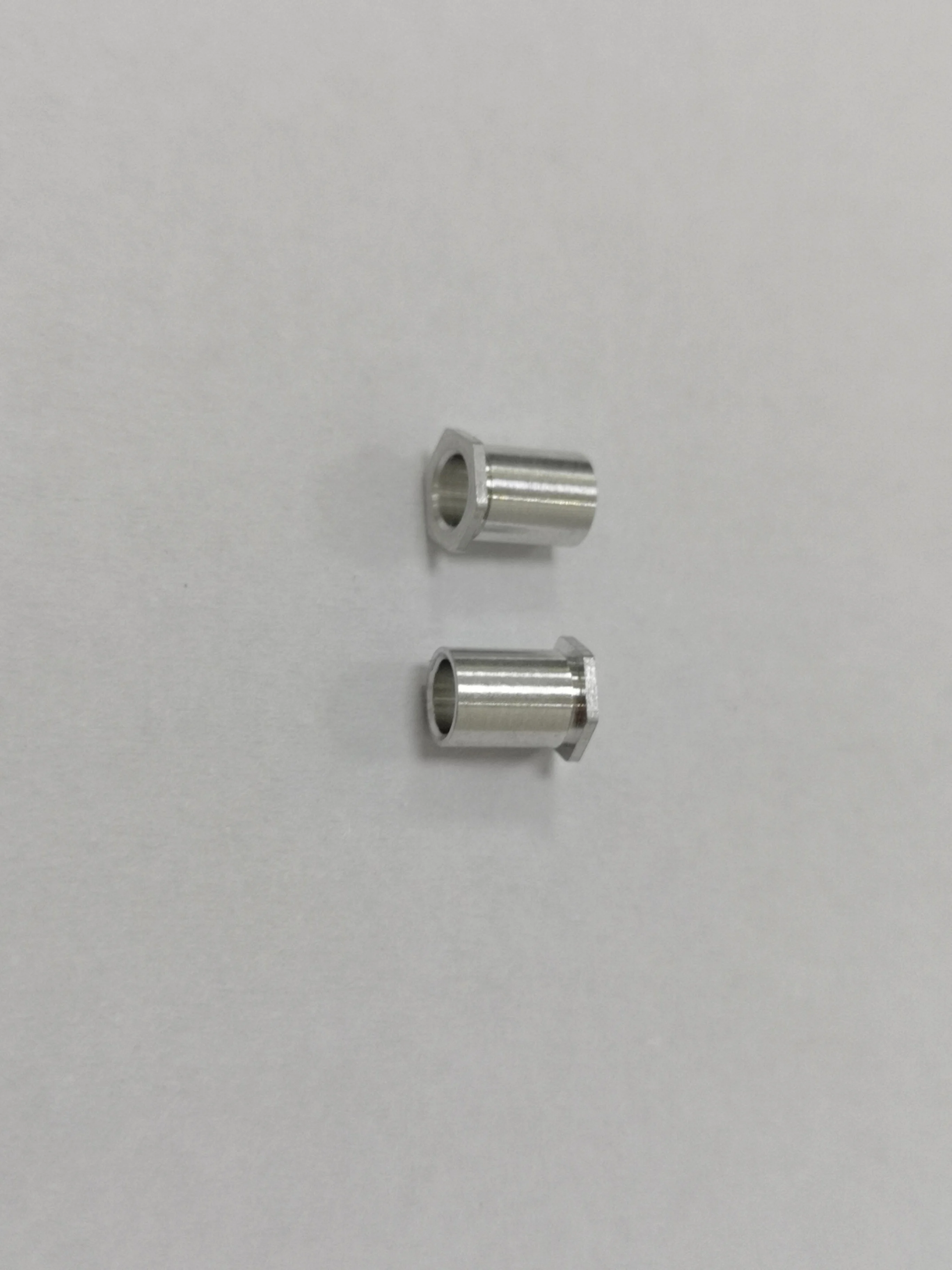 

Алюминиевые самозажимные стойки без резьбы SOA-6143. Он может поднять анодирование.