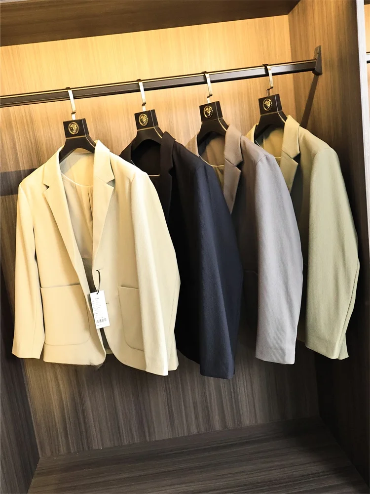 

High-End Men's Busin Casual Thin Suit Skin-Friendly Breathable Spring Summer Faion Urban Sle Stand Fit Two-Button Suit