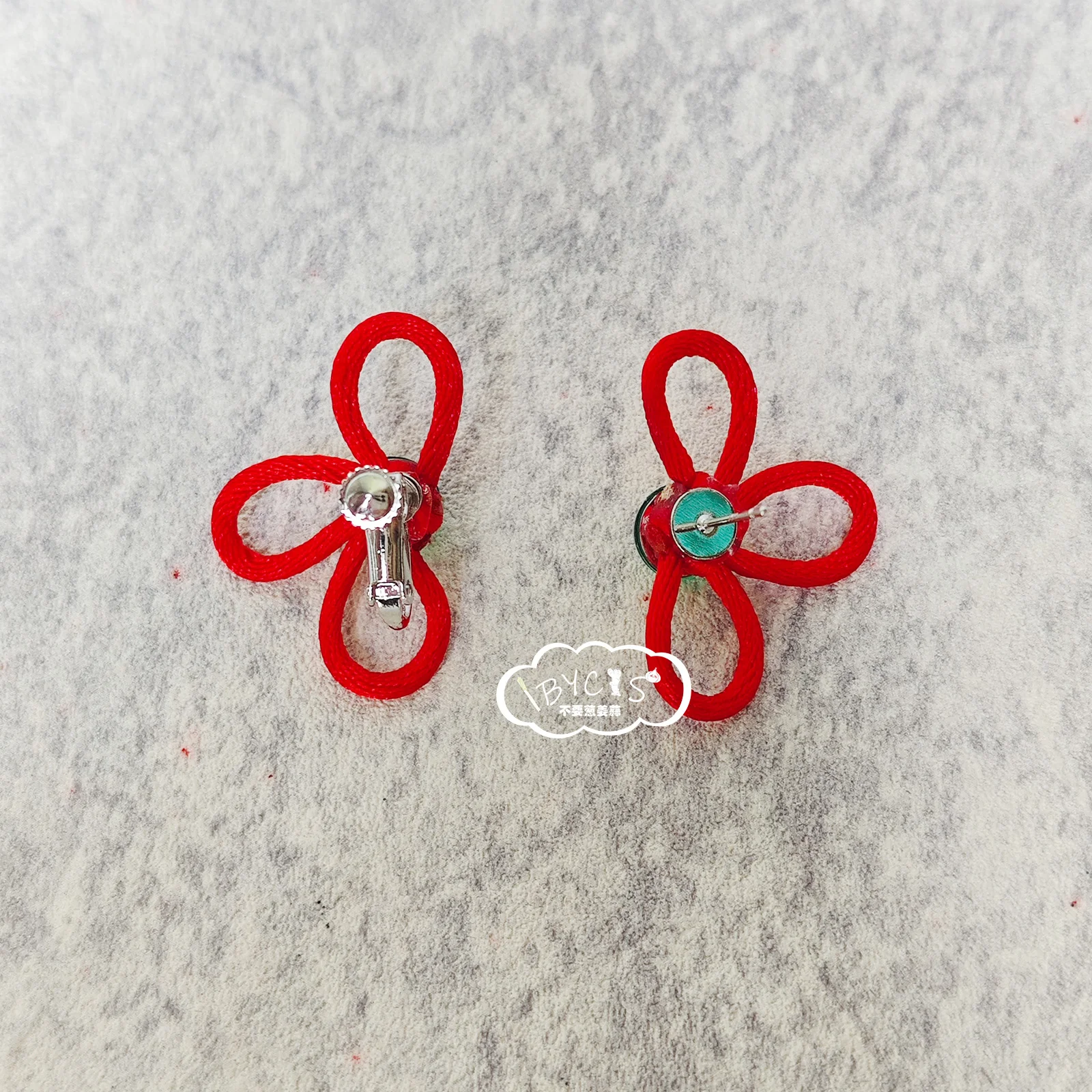 Anime Zenless Zone Zero Belle Cosplay Clip de pelo pendientes Clip de oreja para Mujeres Hombres accesorios de disfraz accesorios de joyería regalo de Halloween