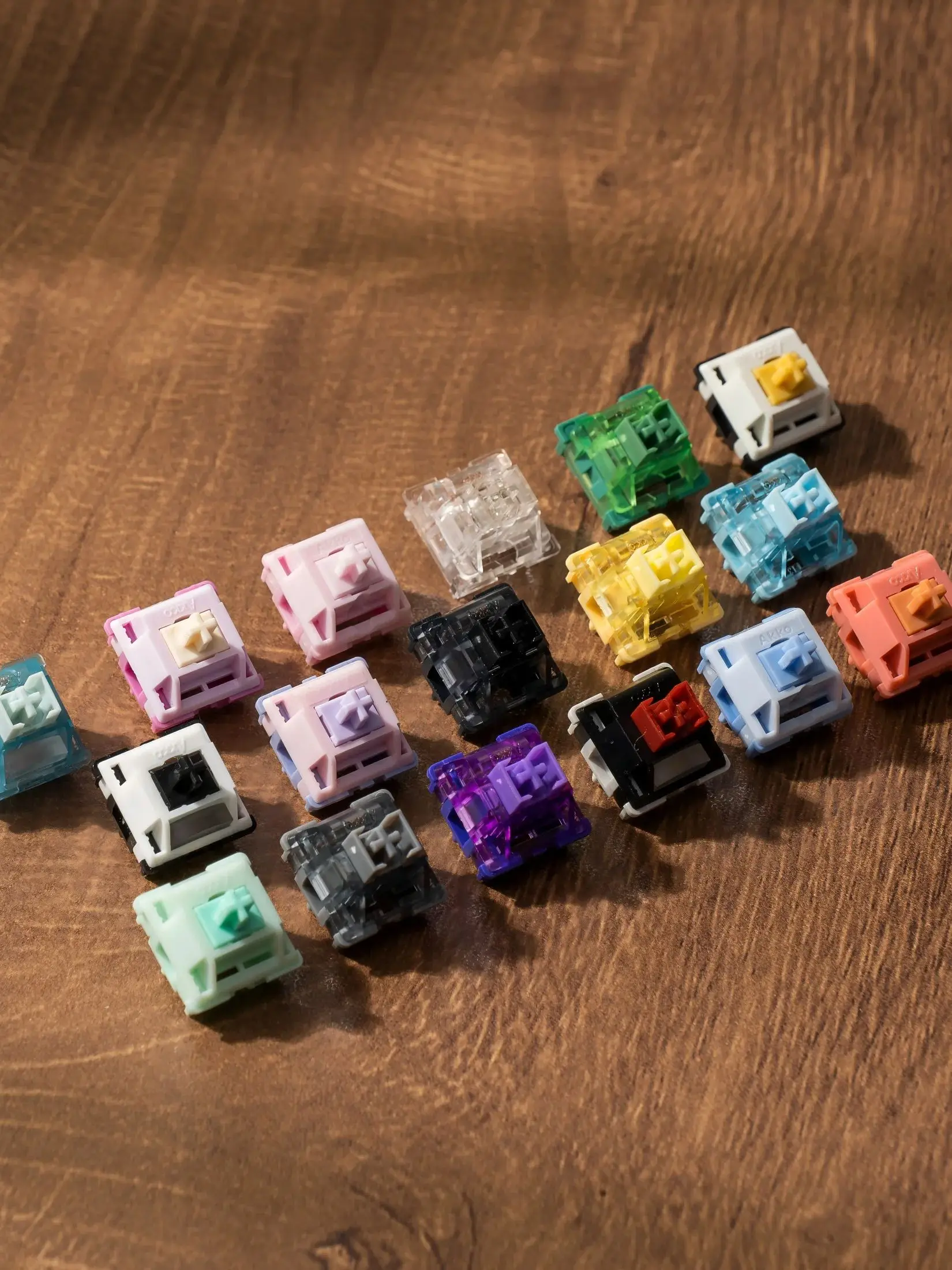 Akko V3 Pro przełączniki dotykowy/przełącznik liniowy do klawiatury mechanicznej opakowanie 45 szt. wymienny przełącznik kluczykowy Outemu Gateron Cherry MX — zdjęcie 2