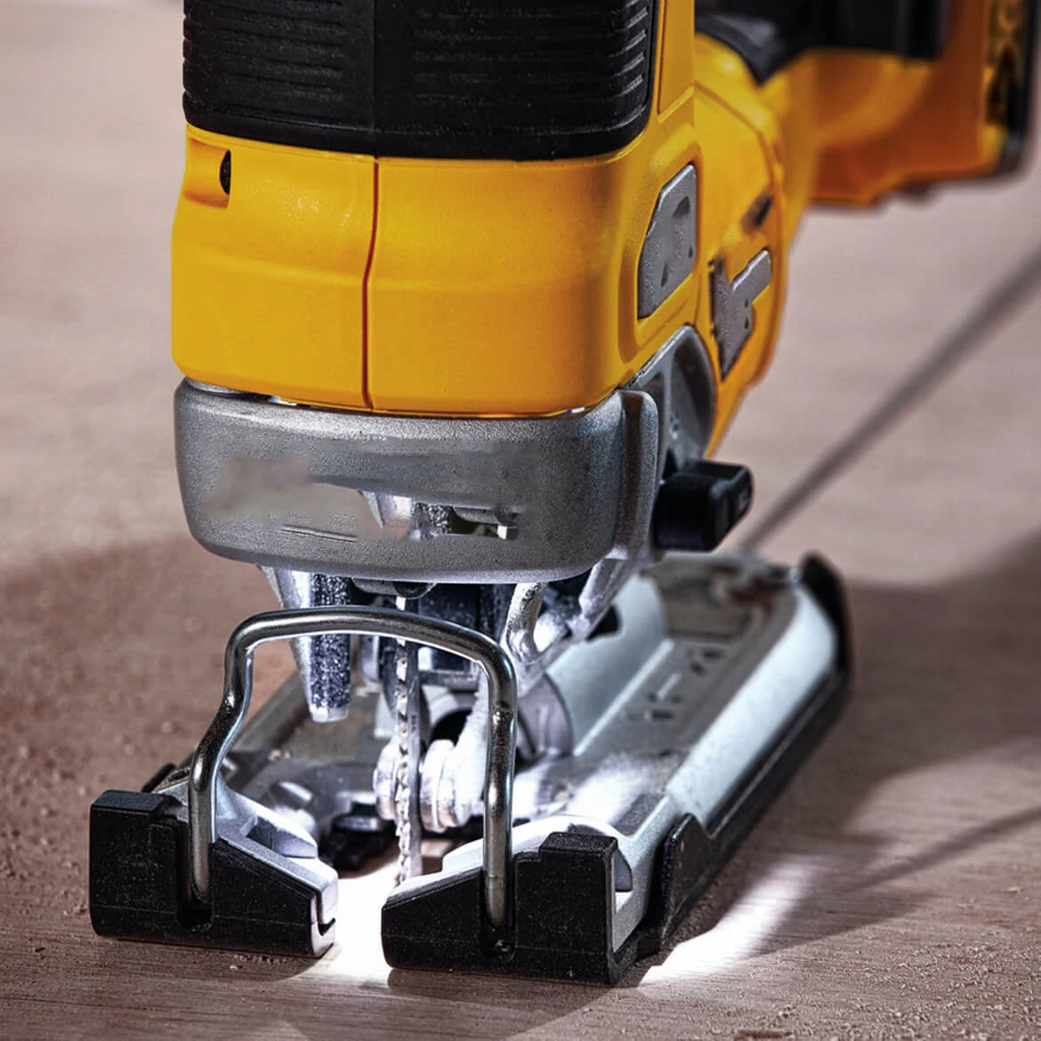 DCS334 Professional Scroll Saw Brushless Cordless Rechargeable Jig Saw Variable Speed Scroll Electric Saw Power Tools