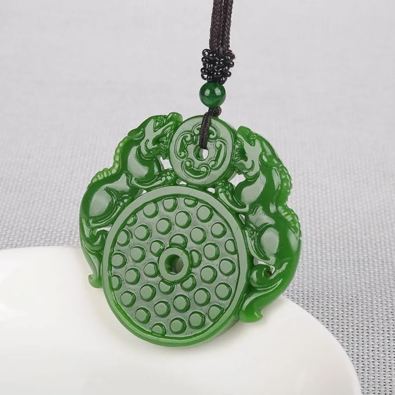 

New High-ice Green Pixiu Pendant, Unisex Classic Necklace