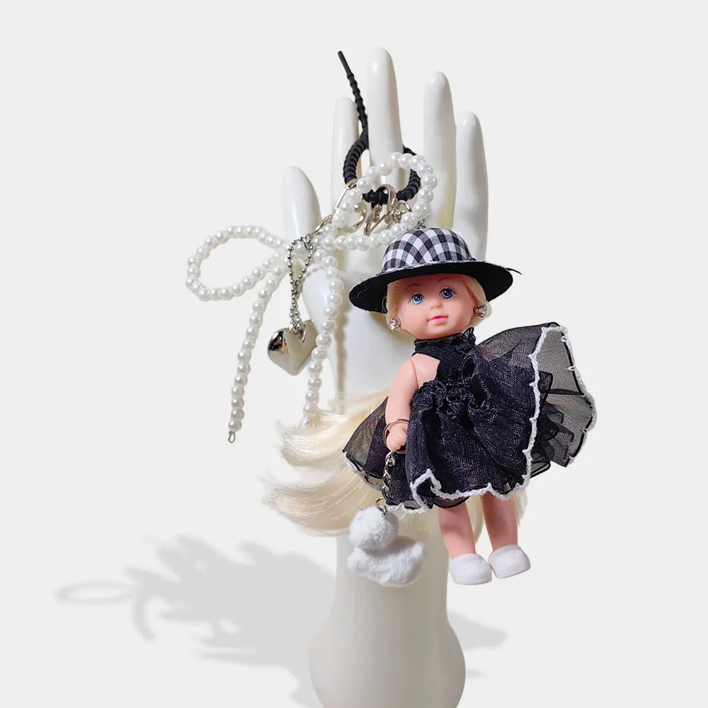 IGNICASE Light Luxury Princess Doll Keychain High-end Bag Pendant Accessories Niche Design Versatile Bag Hanging Bag Accessories