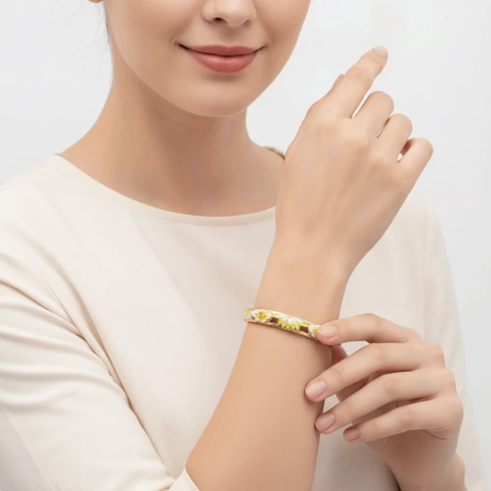 Elegant Enamel Floral Bangle Chinese Style Gold Plated Hollow Out Bangle Rich Colors Electroplating Cloisonne Bangle Ladies