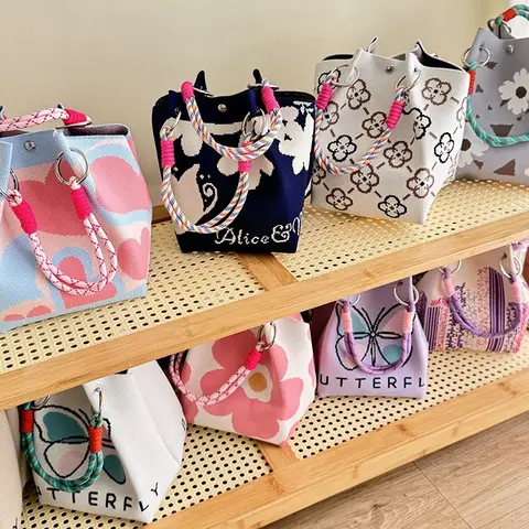 Women's Butterfly Knitted Bucket Bag Fashion Handbag Versatile Knitted Wrist Bag Shopping Handbag Cute Handbag