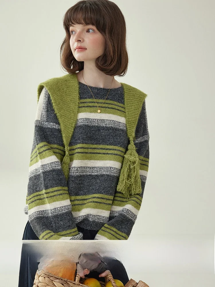 

AMUU North Island Women's Green Striped Woolen Sweater Shoulder Wrap Long Sleeve Fashionable Winter New Arrival Casual Style