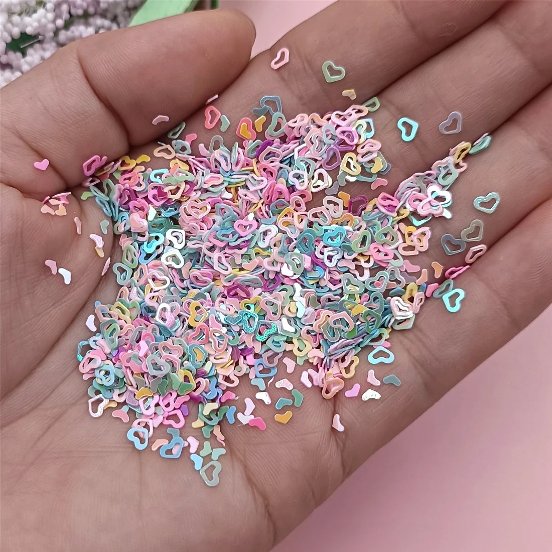 4mm about 2000Pcs Hollow Heart Sequin DIY Handmade Crystal Drop Glue Nail Art Decoration Material Filler Phone Case Patches