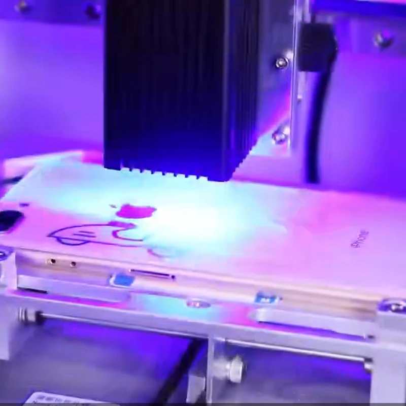 

Набор инструментов FORWARD Blue Mini для лазерного разделения экранов iPhone X-17, снятия кронштейна экрана и задней крышки, а также стекла задней панели