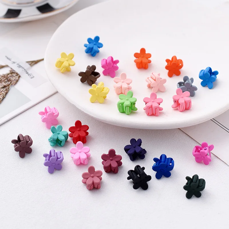 Cartoons bonitos clipes de cabelo para meninas, pequeno clipe, Flower Star, crianças Sweet Hairpin, acessórios de moda, 10pcs