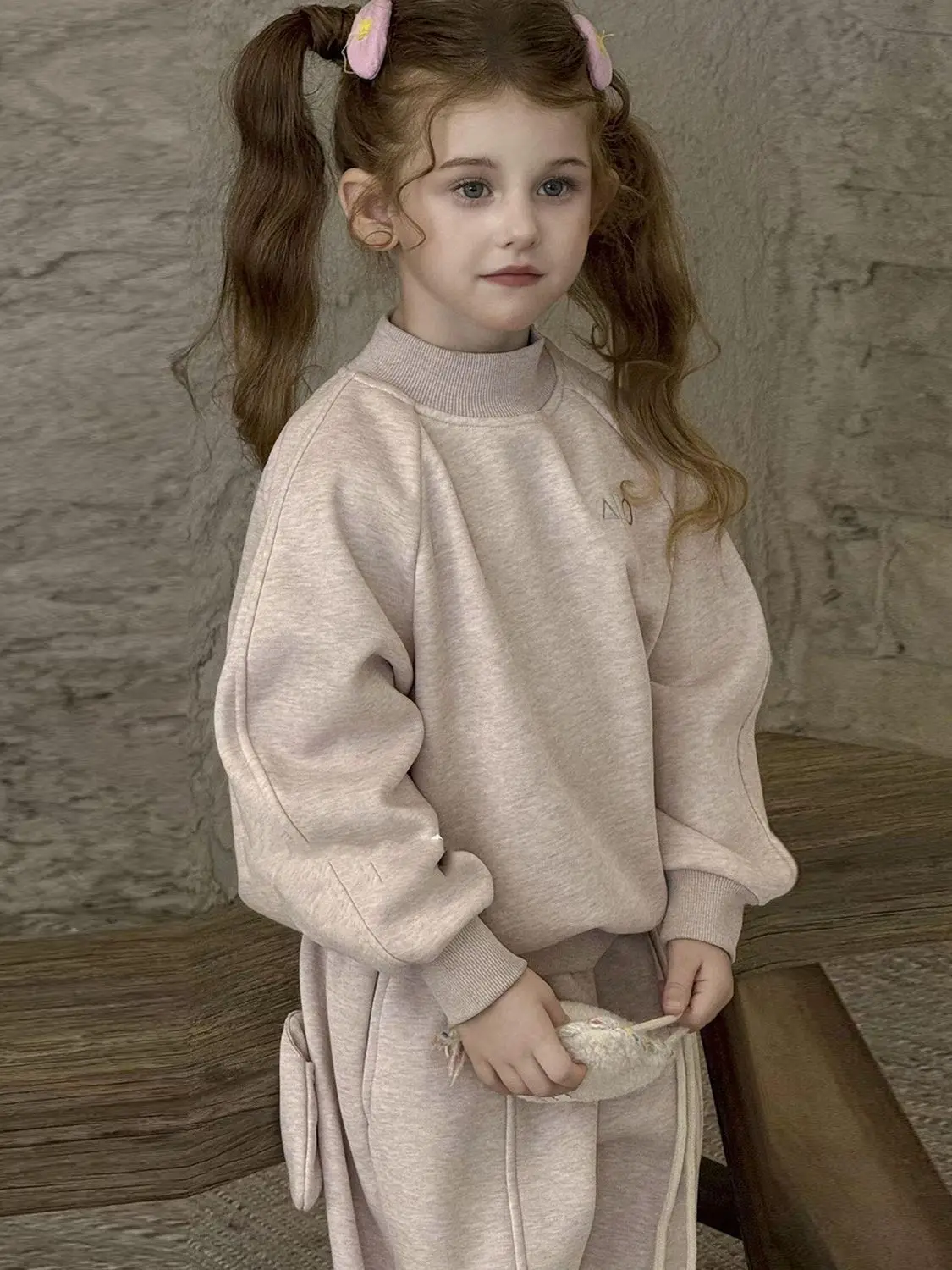 

Girls Set Autumn/Winter New Children's Pink Cute Casual Plush Hoodie Casual Leg Tight Two Piece Set