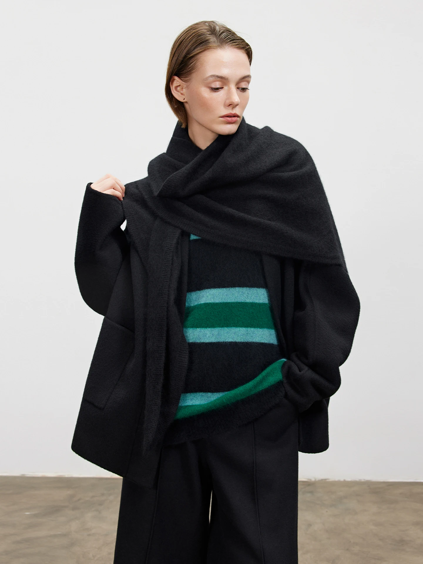 

LUR 120pcs Beautifully Spun Merino Wool Shawl Women's Outerwear Knitted Fashion Cape High-End Feelment Winter Scarf