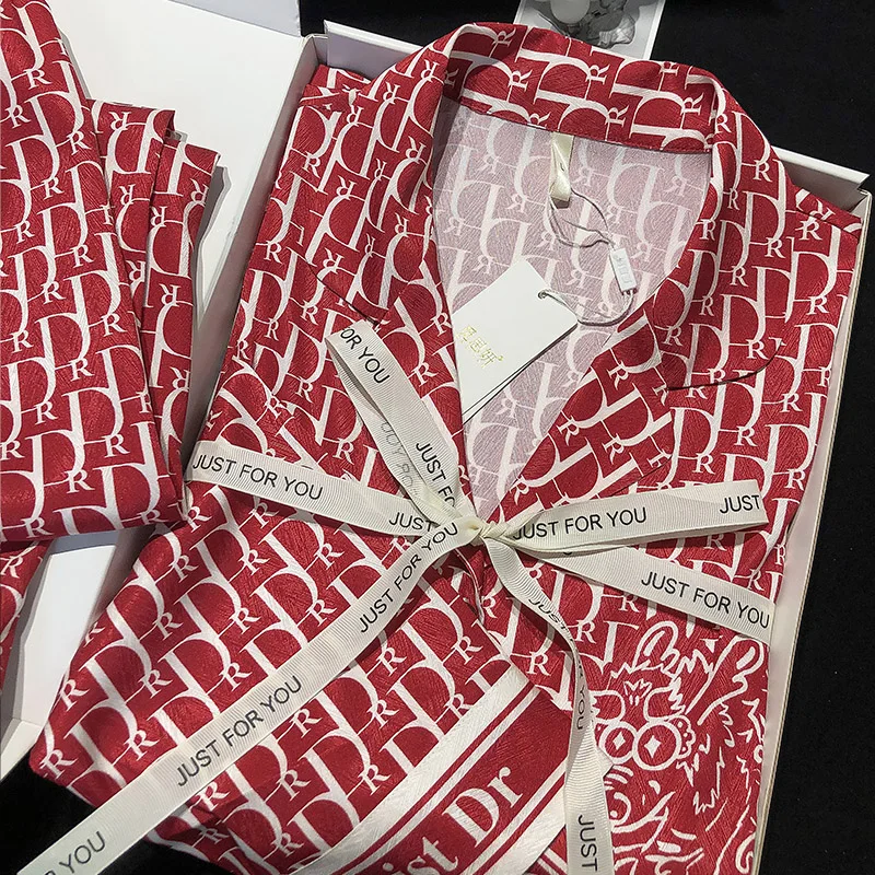 Pijama Feminino Elegante de Seda Gelada com Manga Longa, Tema Dragão Vermelho, para Casa, Embalagem para Presente, Primavera Outono, Toque de Luxo