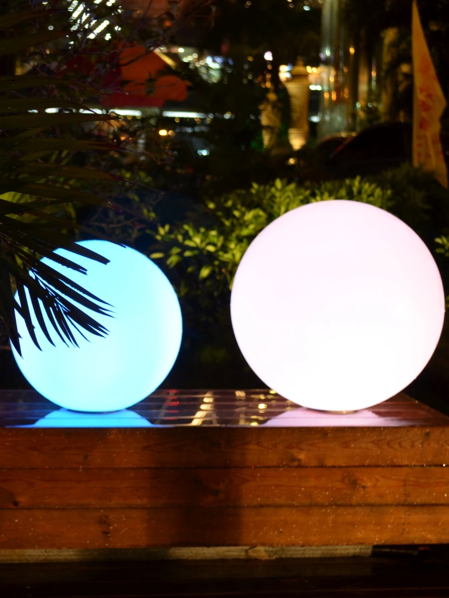 Waterproof ip68 battery charging Color Changing led Night Light ball for party game