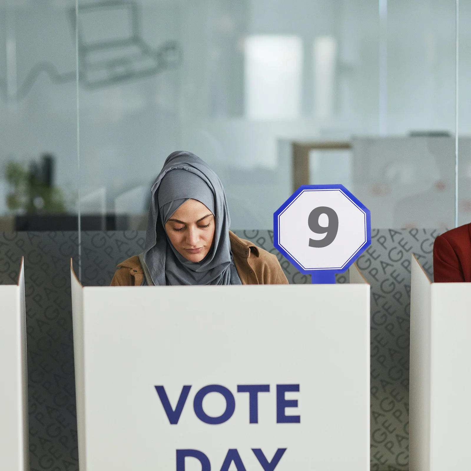 2 قطعة مجاذيف المسح الجاف المحمولة لوحات بيضاء صغيرة مزدوجة الوجهين قابلة لإعادة الاستخدام لوحات النتائج الفصول الدراسية ألعاب التصويت للطلاب #6