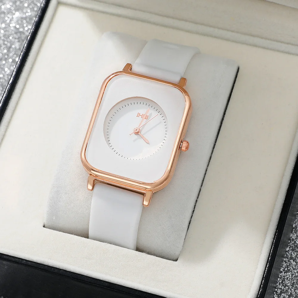 1PCS Casual and Versatile Women's Watch, Suitable for Daily Wear, School Season, Christmas, Halloween, Valentine's Day Gifts