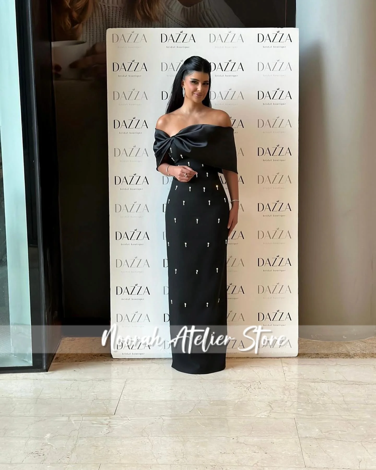 فساتين سهرة نسائية فاخرة أنيقة باللون الأسود بدون أكتاف 2025 دبي فستان المشاهير مطرز بطول الأرض فستان حفلات مخصص