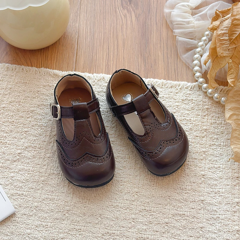 Kids T-Strap Brogue Mary Janes Hollow Carving Metal Buckle Strap Soft Flat Non Slip Sole Vintage Princess Daily Dress Shoes