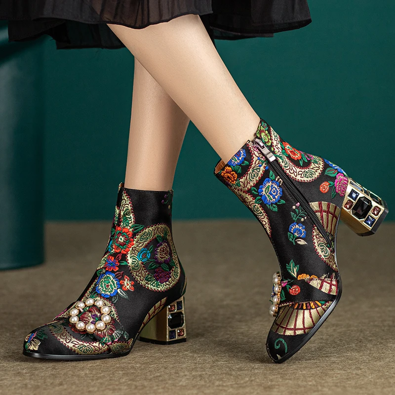 Ethnic Style Retro Embroidered Short Boots for Women New Pearls Decoration Crystal High Heels Cheongsam Ankle Boots Plus Size 42