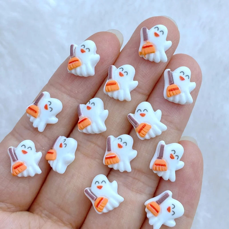 30Pcs New Cute 9*11mm Mini Halloween Ghost Series Resin Flatback Ornament Jewelry Making Manicure Hairwear Accessories