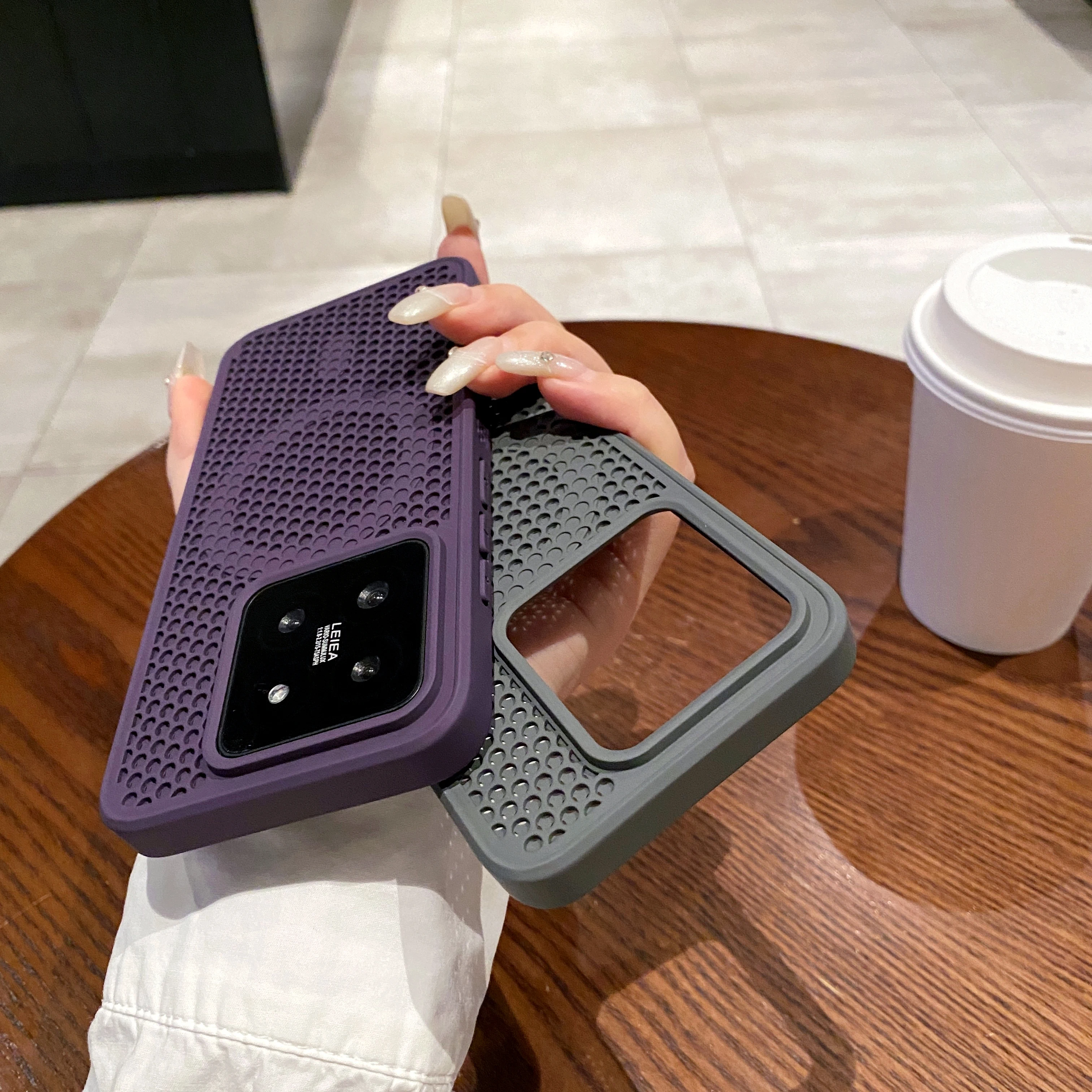 Honeycomb Grid Mesh Cooling Silicone Magsafe Case Cover for Xiaomi 15 Ultra Heat Dissipation Shell For Xiaomi 14/Xiaomi 15 Pro