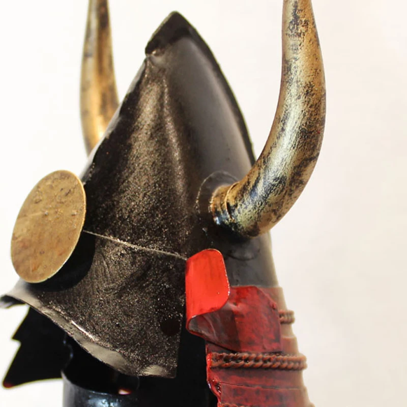 Iron Japanese Small Armor Ornaments, Retro Ornaments, Office Shop Ornaments, Display Props, Gifts