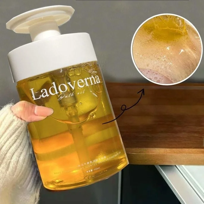 ホワイトティー＆マホガニーアロマセラピーバスオイル-550ml-肌に栄養を与えるバスオイル3本セット（柔らかく滑らかで潤いのある肌へ）