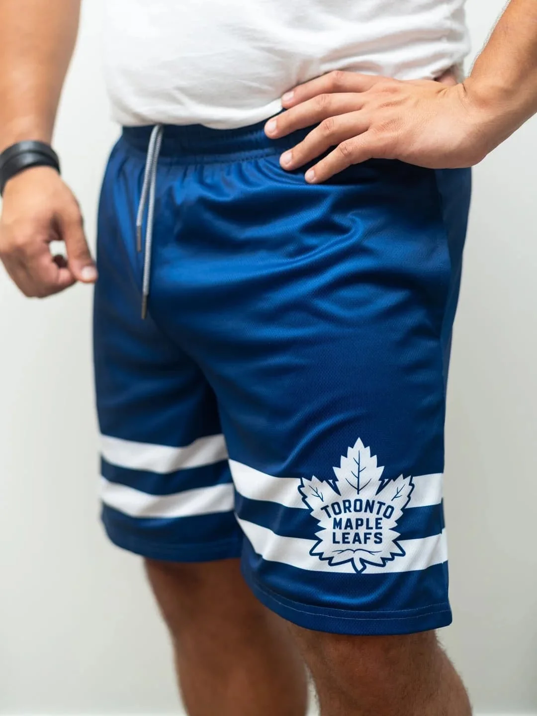 2026 Nova Bermuda Esportiva Masculina Toronto Maple Leafs em Tela para Fãs de Hóquei no Gelo NHL, Calção Casual de Secagem Rápida, Respirável, com Cordão, para Academia