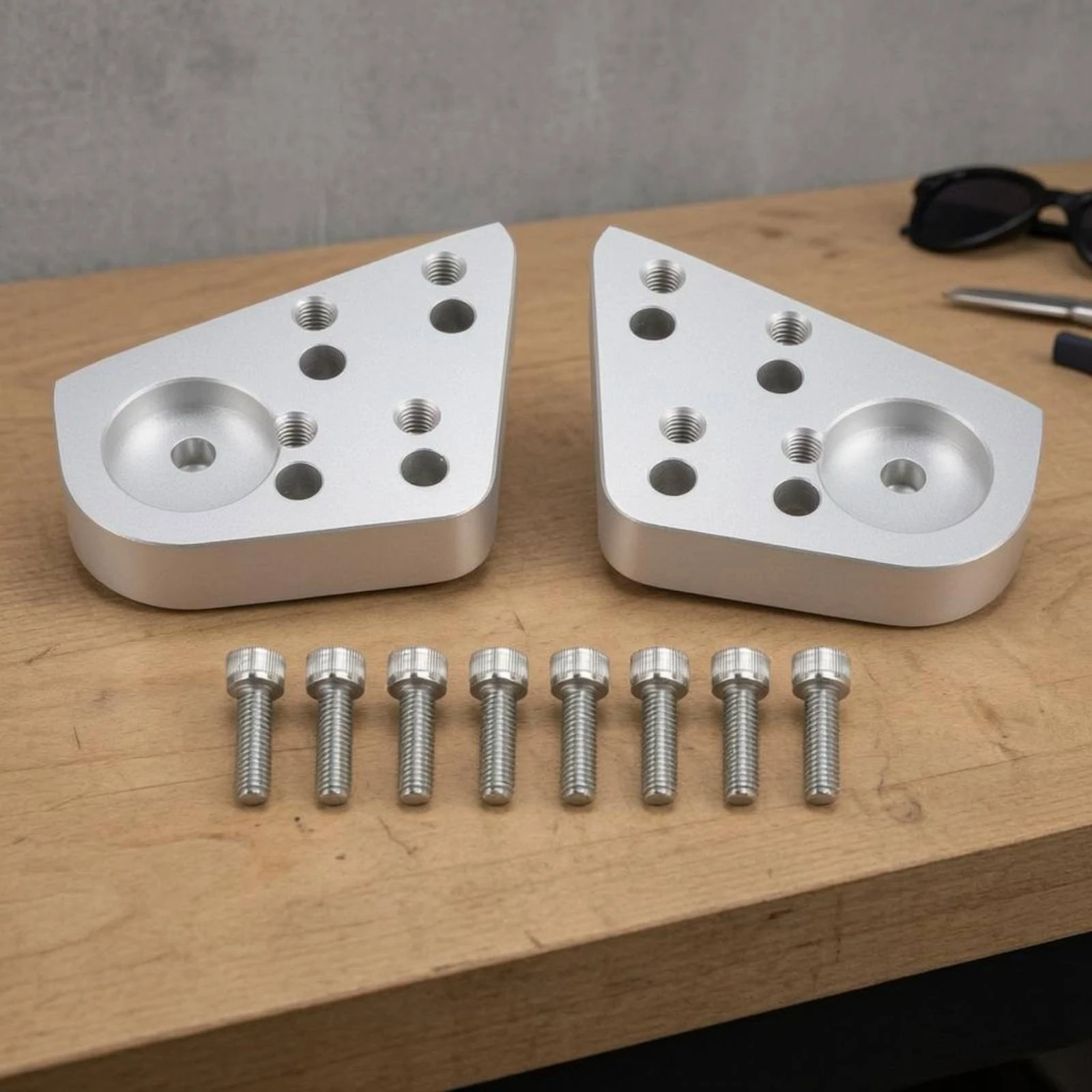 German Handlebar Riser Block Included Screws Motorcycle Handlebar Riser Block Rounded Rectangular Corrosion Resistant