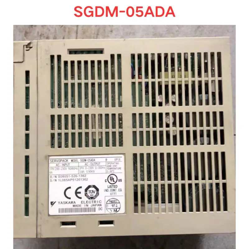 Used OEM disassembled parts SGDM-05ADA Servo driver Functional test OK
