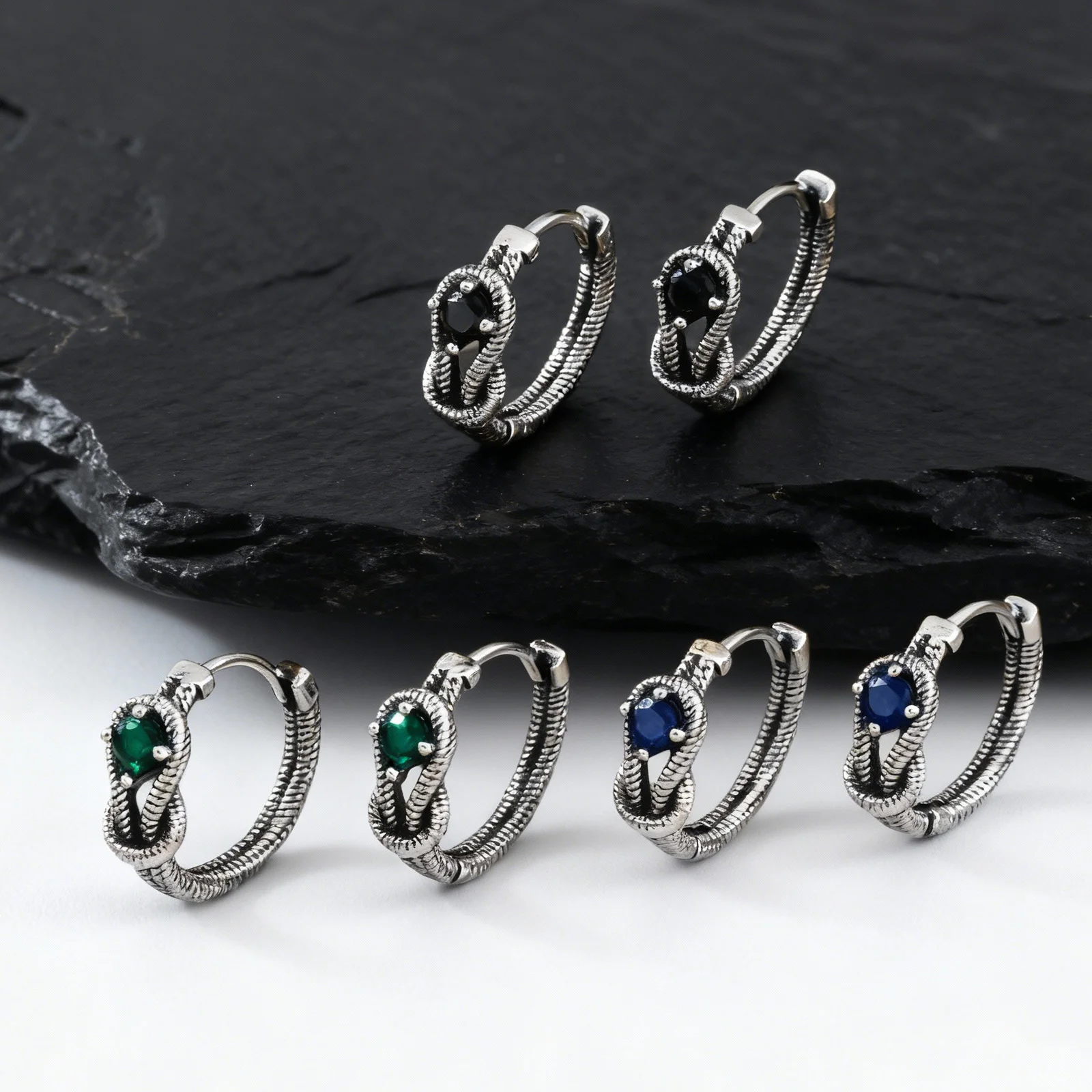 Retro Zircon Snake …