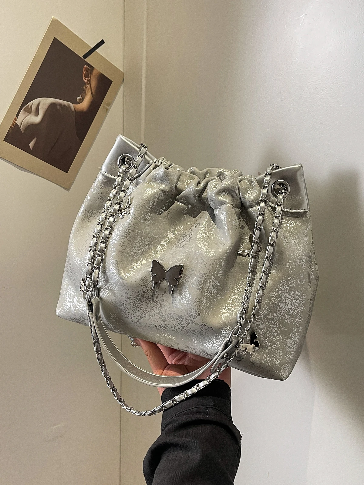 Silver PU Leather Crossbody Bags For Women 2024 Spring Y2k Fashion Female Bucket Bag Lady Chain Shoulder Bag Handbags And Purse image 3