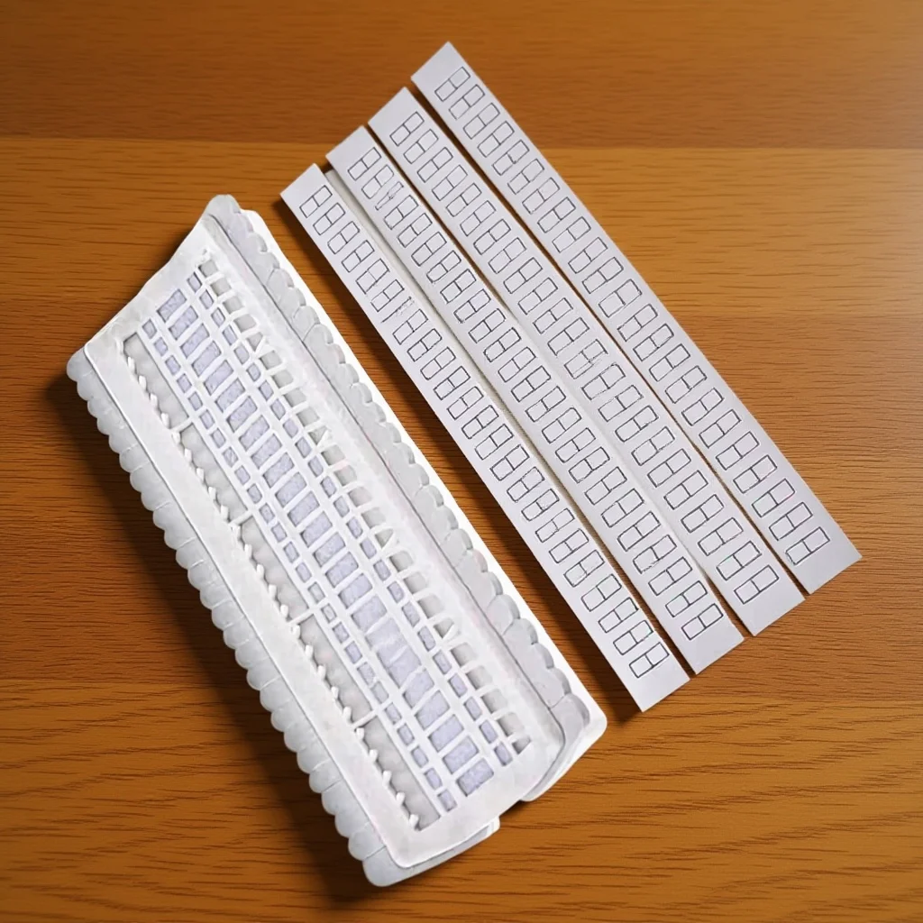 

Cross Stitch Thread Organizer 50 Holes Plastic Needle Holder Mini Embroidery Floss Storage Tool for Home White