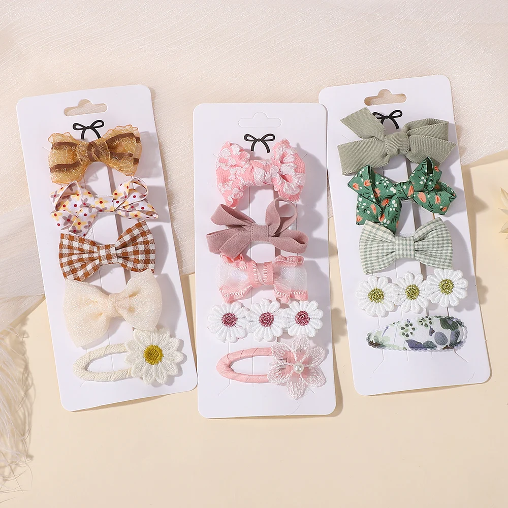 Laços de Cabelo para Bebês: Kit com 5 Presilhas Fofas para Meninas, Estilo Margarida e Laço, Acessórios de Cabelo Frescos para Meninas, Conjunto de Presente
