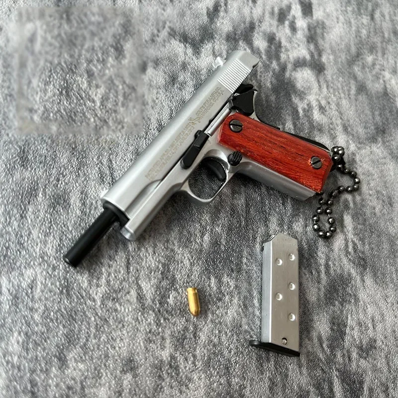 1PCS 1:3 Mini M1911 Gun Pistol Toys Miniature Model Keychain Full Metal Shell Alloy Can Not Shoot Gift (No Box)