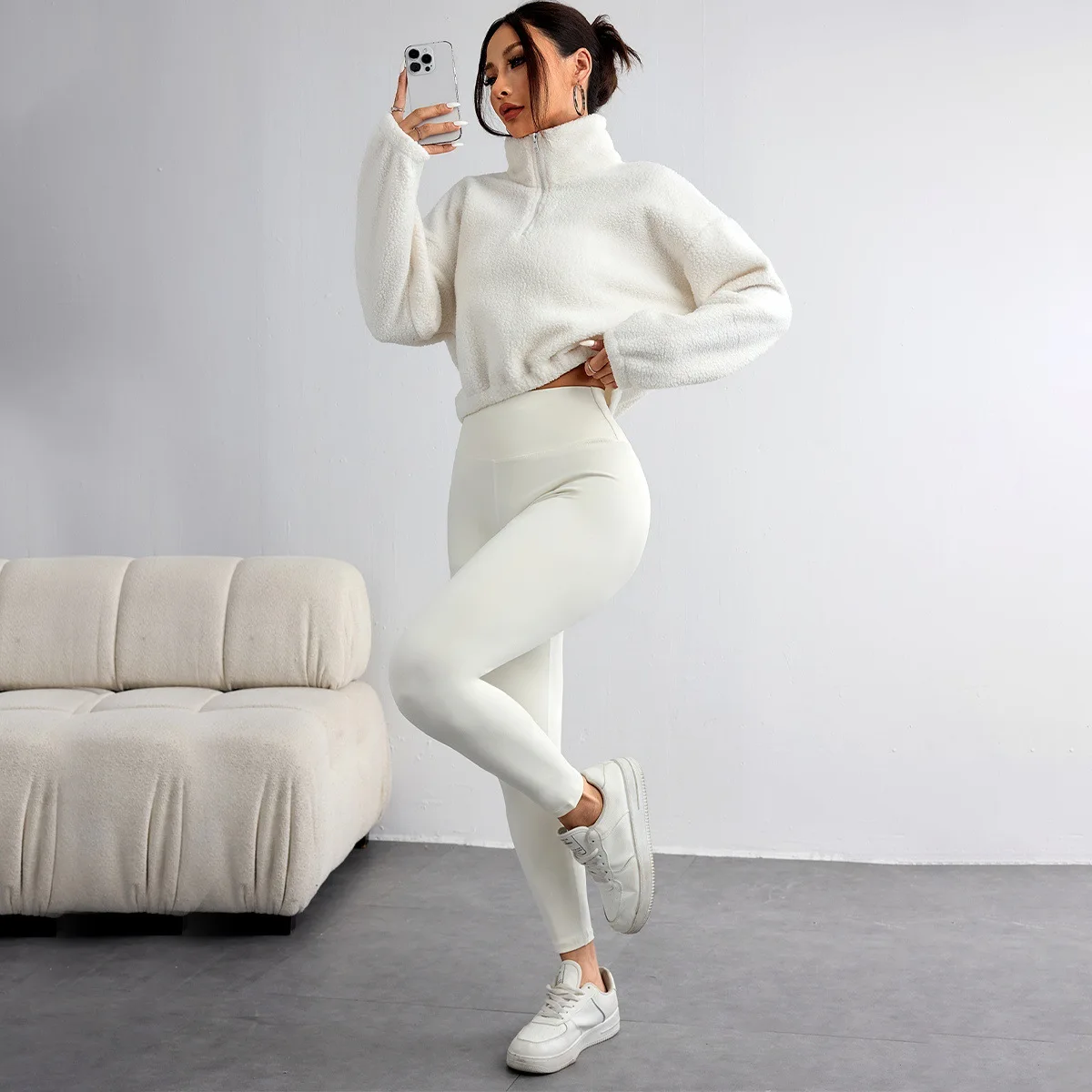 New Autumn and Winter Solid Color Stretch Yoga Suit with Fleece-Lined Half-Zip Hoodie Set Three-Piece Sports Fitness Set
