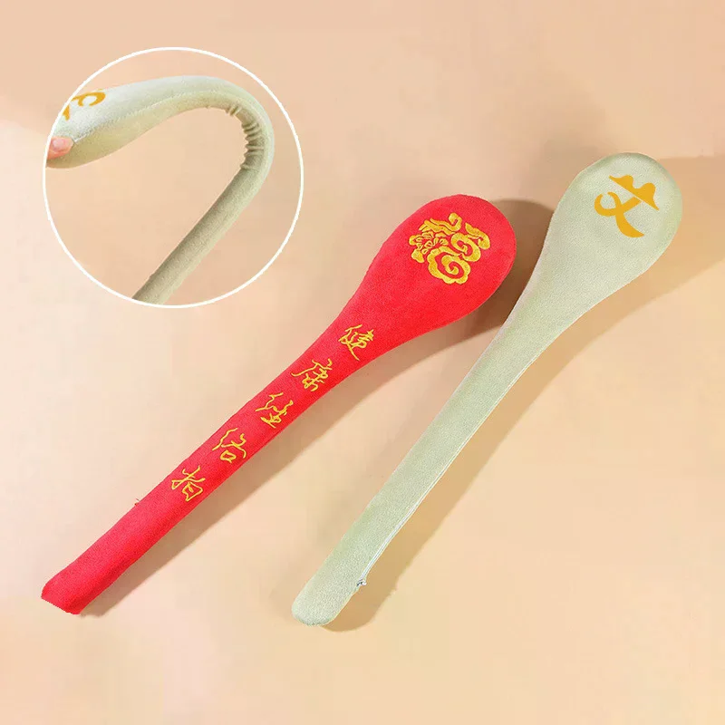 

Extended Back Massage Hammer Meridian Beat Stick High Elasticity Velvet Massage Pain Relief Slap Stick Massager